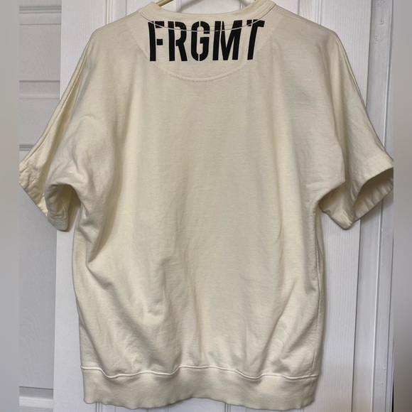 SOLD Authentic Louis Vuitton X Fragment T-shirt cream black spell out - Picture 2 of 15